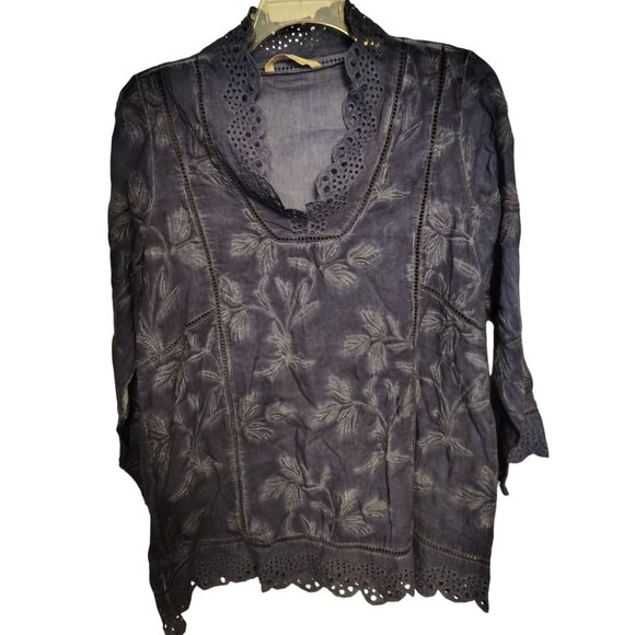 Soft Surroundings Blue L/XL Tunic Top Blue Eyelet Flower Floral Embroidery Boho - Picture 1 of 4